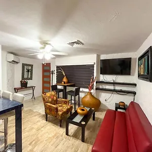  Apartment 1 In Zona Hotelera