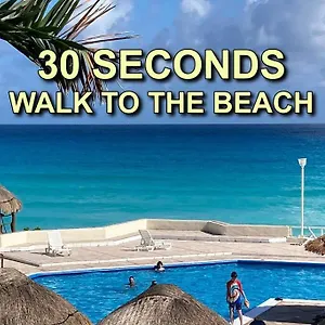  Apartment Oceanfront, Entire
