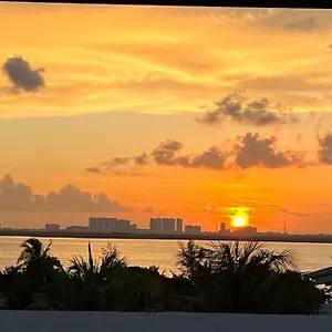  Apartment Dream Penthouse With Private Rooftop And Amazing Views